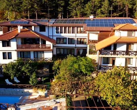 Mountain View Ecovilla 3* Devin