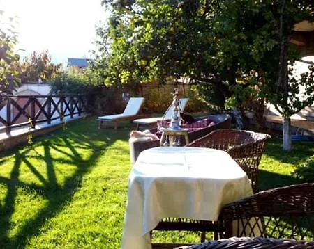 Къща за гости Mountain View Ecovilla Девин