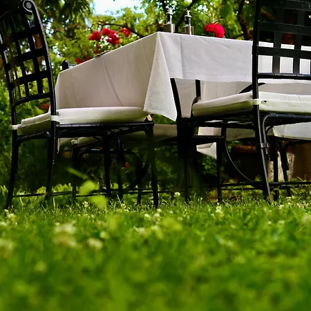 Къща за гости Mountain View Ecovilla