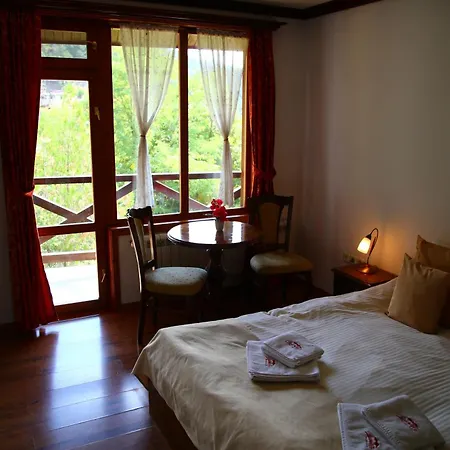 Mountain View Ecovilla Девин