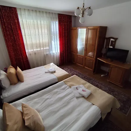 Къща за гости Mountain View Ecovilla Девин