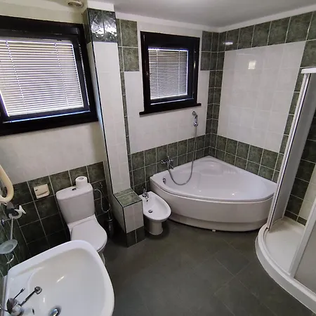 Mountain View Ecovilla 3* Девин