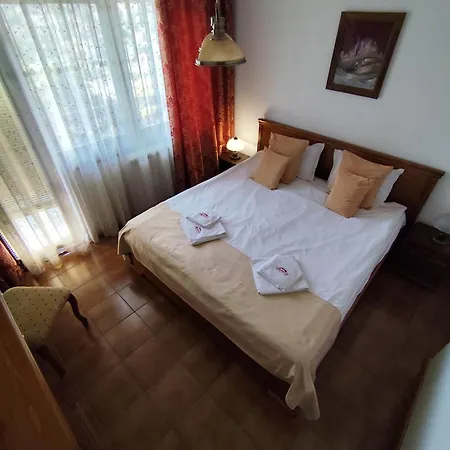 Mountain View Ecovilla Къща за гости