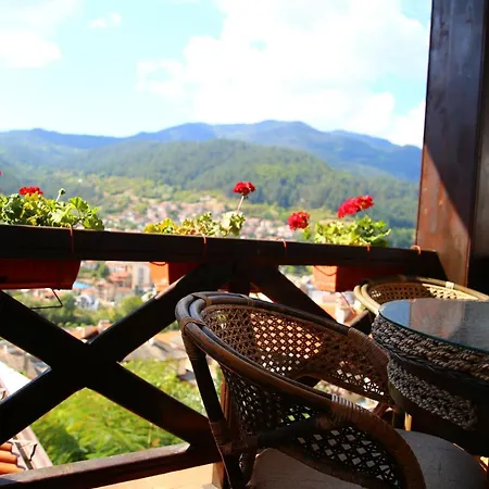 Mountain View Ecovilla