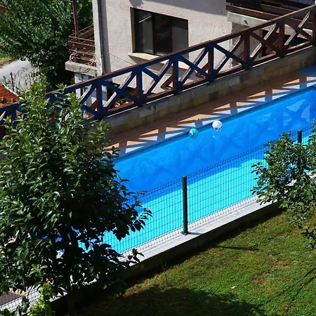 Mountain View Ecovilla Къща за гости