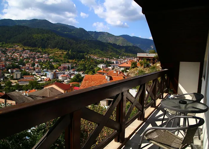 Къща за гости Mountain View Ecovilla