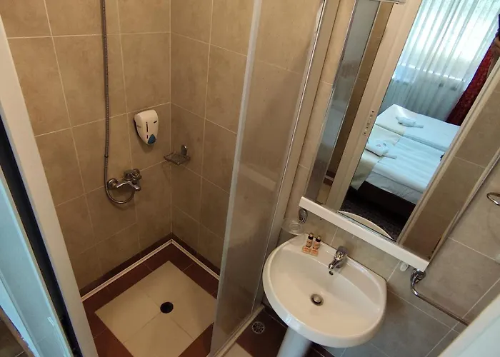 Mountain View Ecovilla Къща за гости Девин