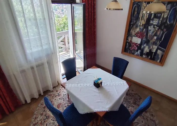 Mountain View Ecovilla Девин