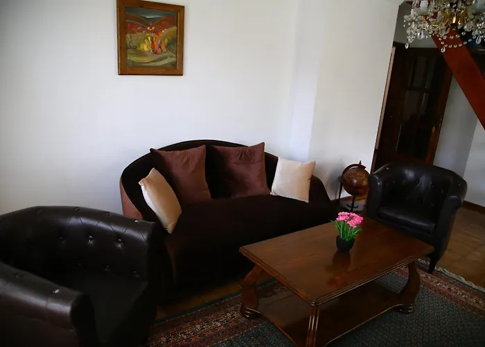 Mountain View Ecovilla Къща за гости