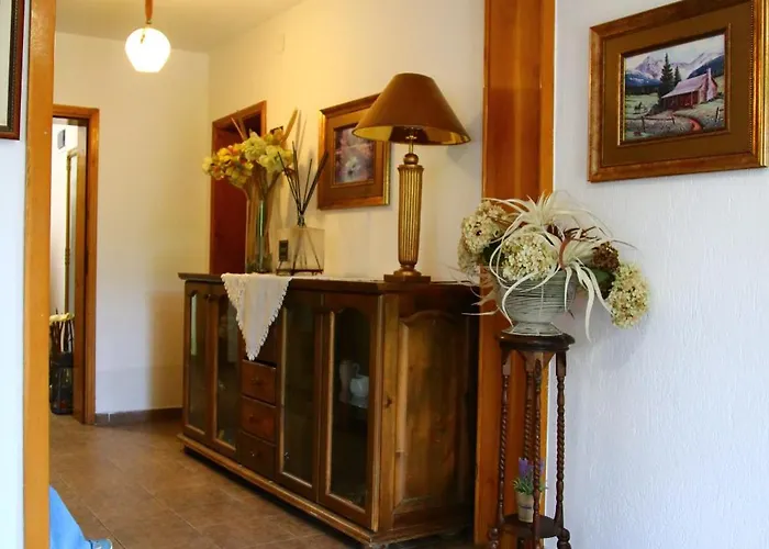 Къща за гости Mountain View Ecovilla