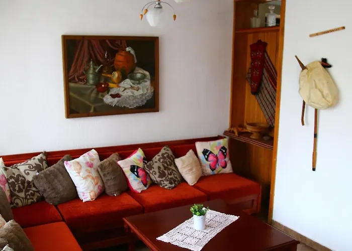 Mountain View Ecovilla Къща за гости Девин